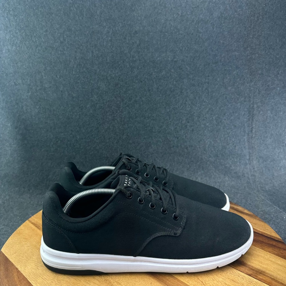 TravisMathew The Daily 2.0 Sneakers Men Size 12 Black White Walking Shoes